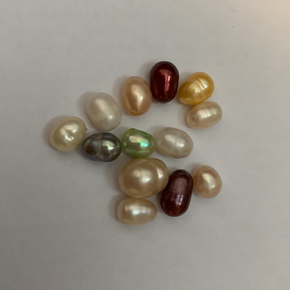 Fresh water pearls and pearl cages - Picture 4 of 4